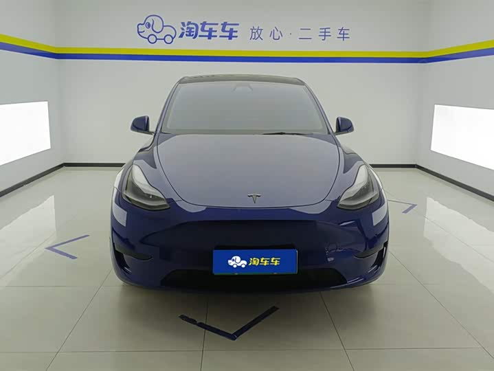 Фото 2 - Tesla Model Y
