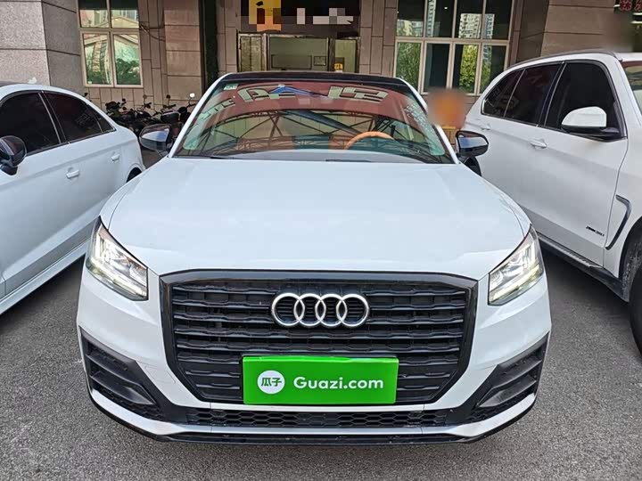 Фото 3 - Audi Q2L