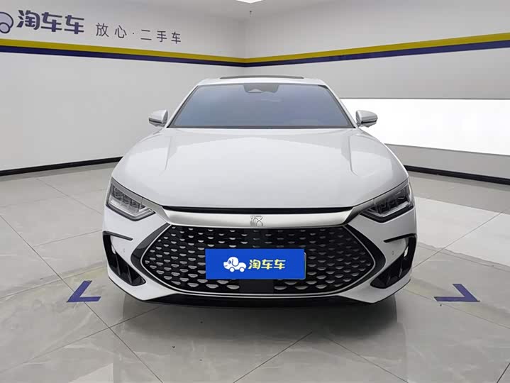 Фото 2 - BYD Han