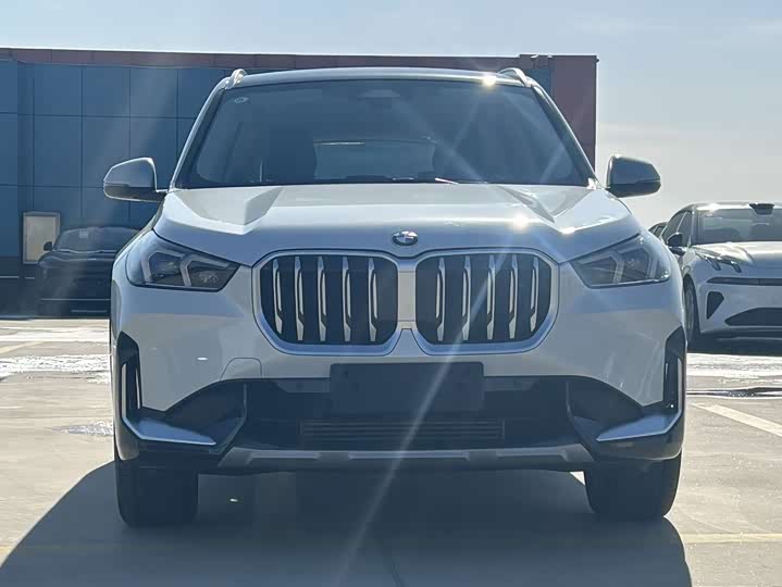 Фото 7 - BMW X1