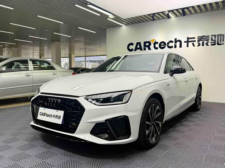 Фото 3 - Audi A4L