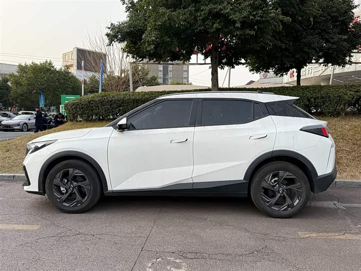 Фото 3 - GAC Trumpchi GS3