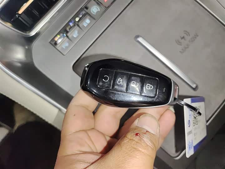 Фото 9 - Denza N9