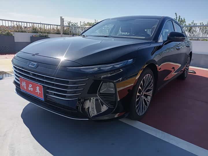 Фото 1 - Bestune B70