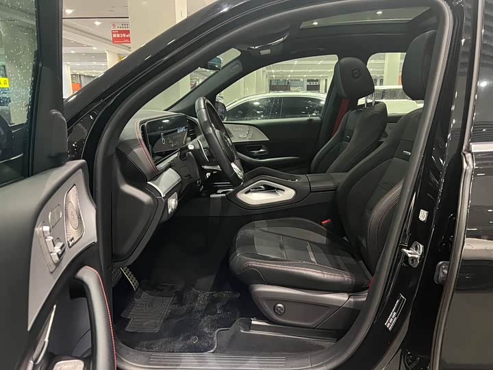 Фото 7 - Mercedes-Benz GLE-Class AMG