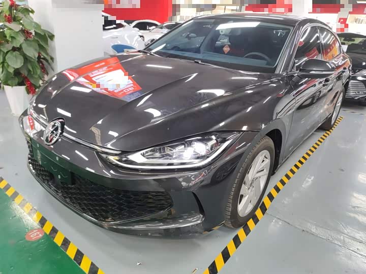 Фото 2 - Volkswagen Lamando L