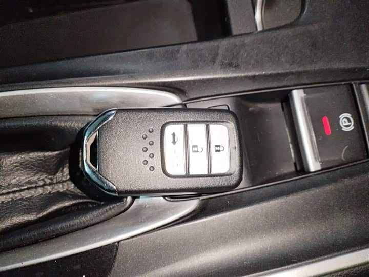 Фото 9 - Honda Inspire