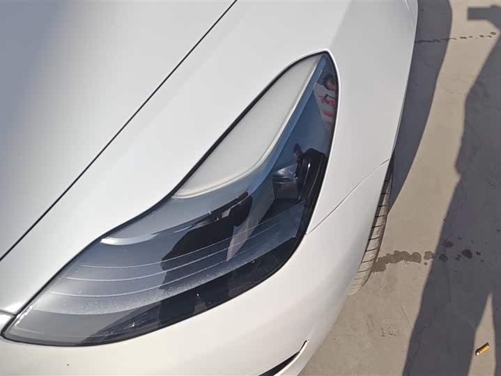 Фото 5 - Tesla Model 3