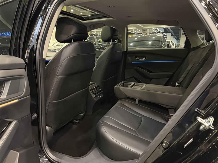 Фото 5 - Honda Accord