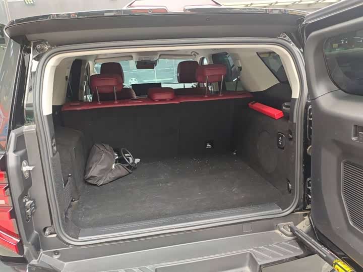 Фото 7 - Tank 400 Hybrid