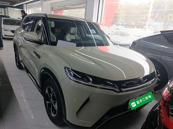 Фото 4 - BYD Yuan Up