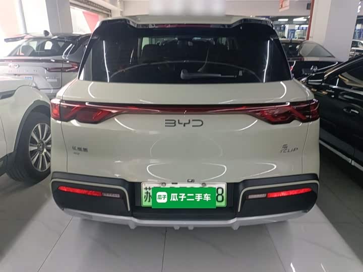 Фото 6 - BYD Yuan Up