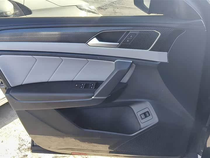 Фото 7 - Volkswagen Tayron