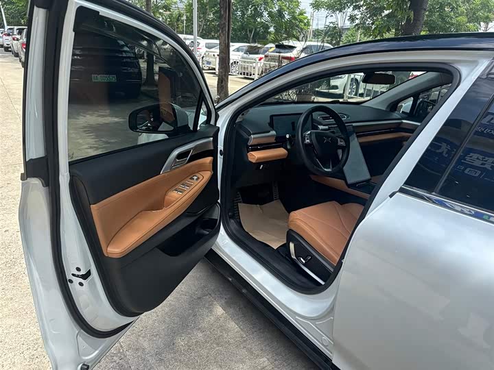 Фото 5 - XPeng P5