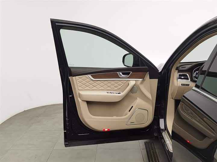 Фото 8 - Hongqi HS7