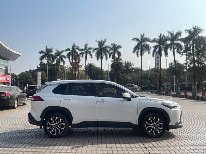 Фото 6 - Toyota Frontlander