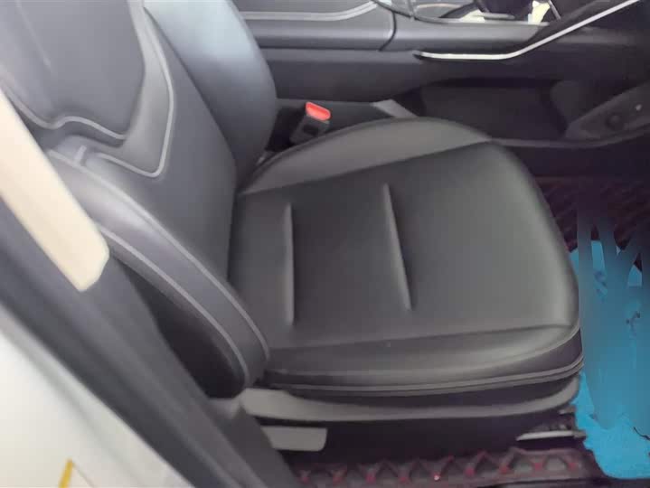 Фото 8 - Haval H6