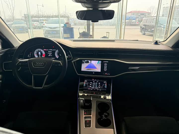 Фото 9 - Audi A6