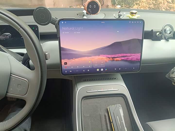 Фото 6 - Nio ET5T