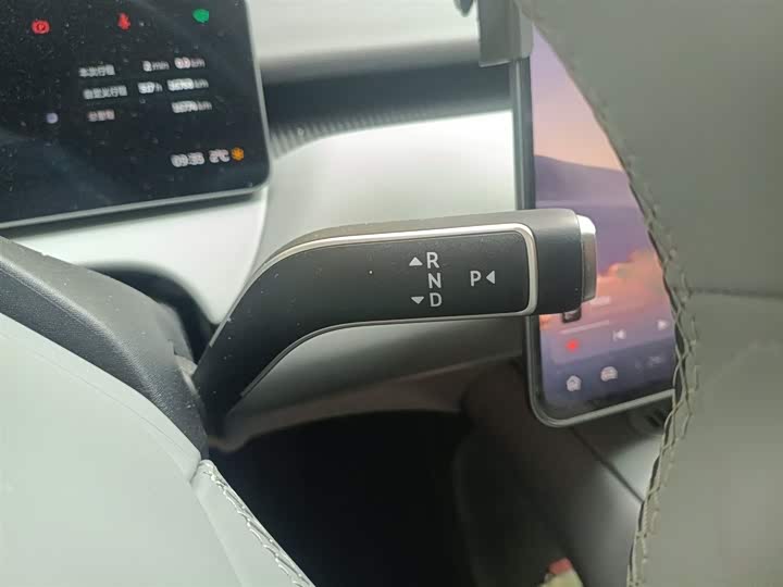 Фото 7 - Nio ET5T