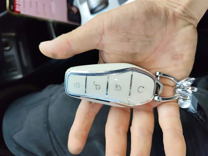 Фото 9 - BYD Dolphin