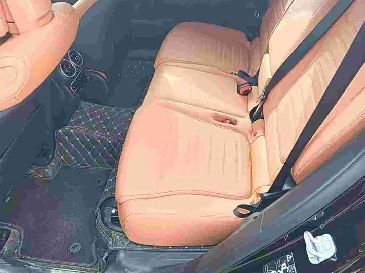 Фото 5 - Mercedes-Benz GLC-Class