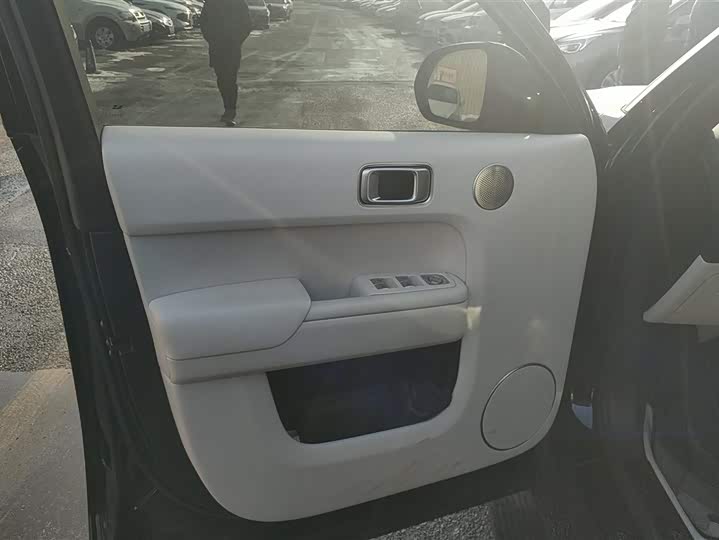 Фото 7 - LiXiang L9