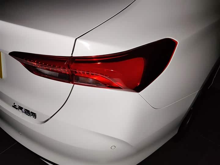 Фото 8 - Buick Verano