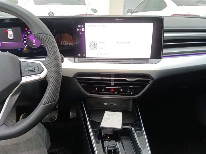 Фото 9 - Volkswagen Lamando L