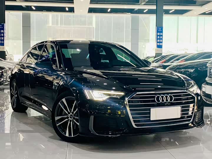 Фото 1 - Audi A6L