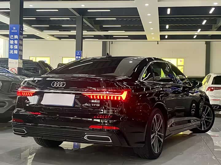 Фото 9 - Audi A6L