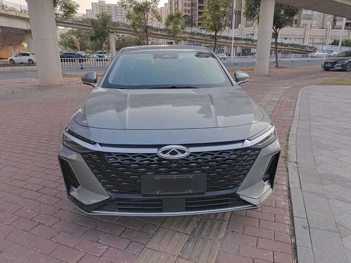 Фото 1 - Chery Arrizo 8