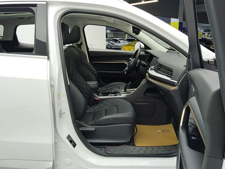 Фото 8 - Haval H6