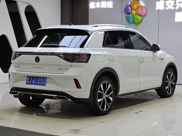 Фото 9 - Volkswagen T-Roc