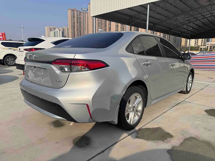 Фото 4 - Toyota Levin