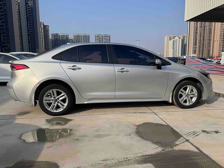 Фото 5 - Toyota Levin