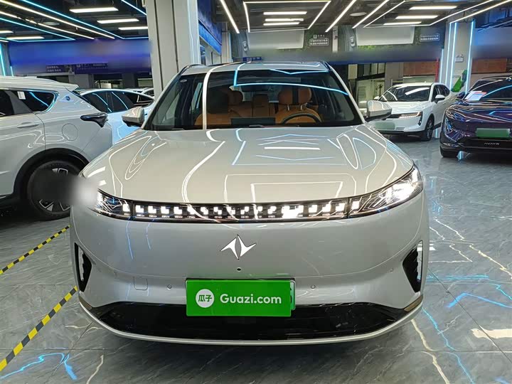 Фото 3 - Dongfeng Yipai eπ 008