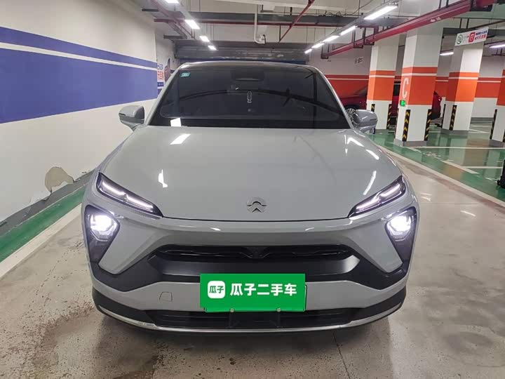 Фото 3 - Nio EC6