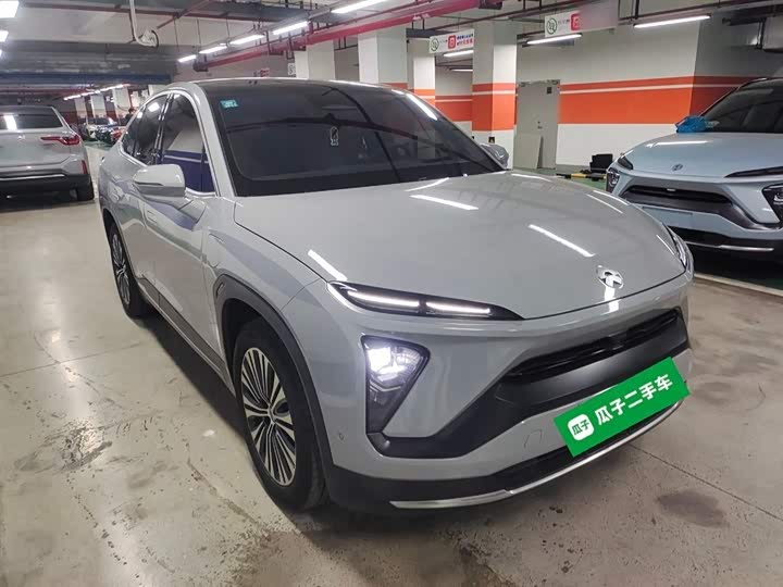 Фото 4 - Nio EC6