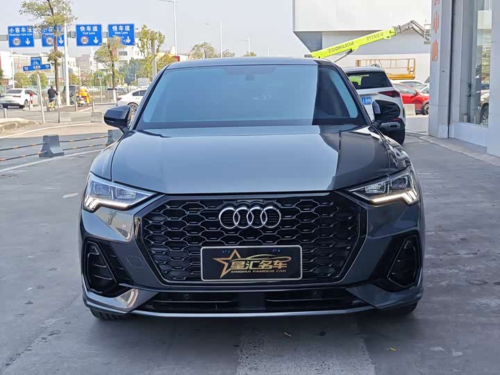 Фото 1 - Audi Q3 Sportback
