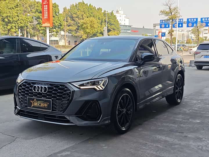 Фото 2 - Audi Q3 Sportback