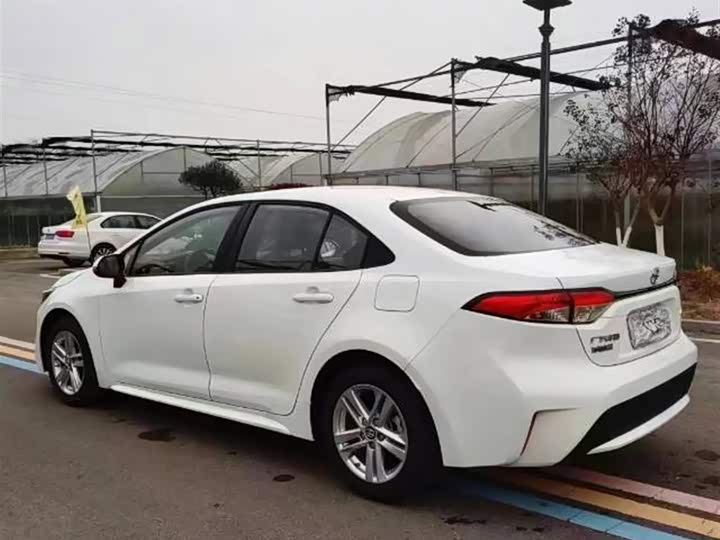 Фото 4 - Toyota Levin