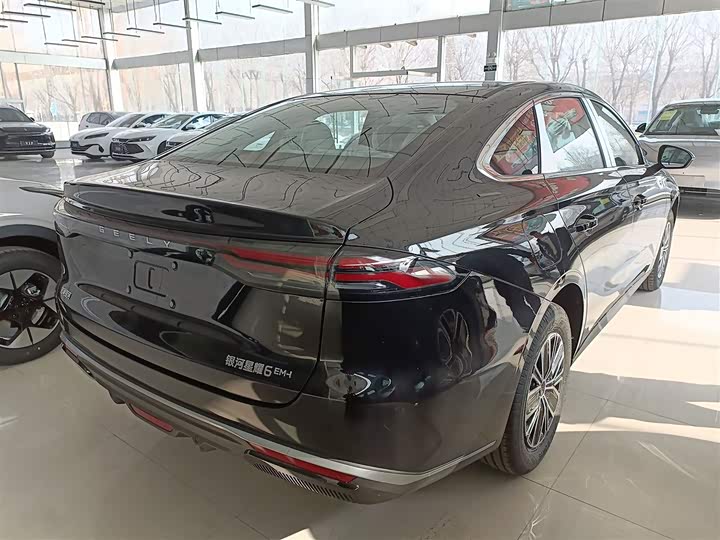 Фото 7 - Geely Galaxy Starshine 6