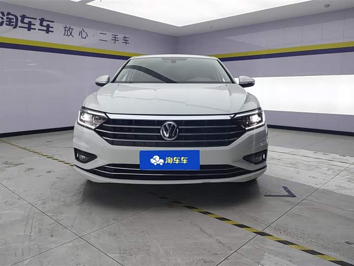 Фото 2 - Volkswagen Sagitar L