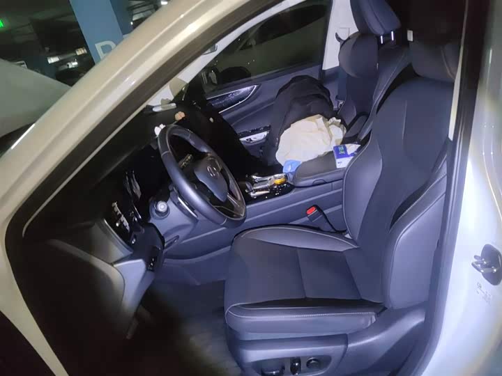 Фото 8 - Lexus NX