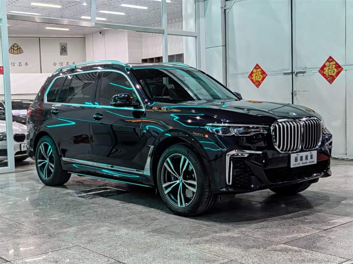 Фото 3 - BMW X7