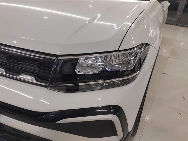 Фото 5 - Volkswagen T-Cross