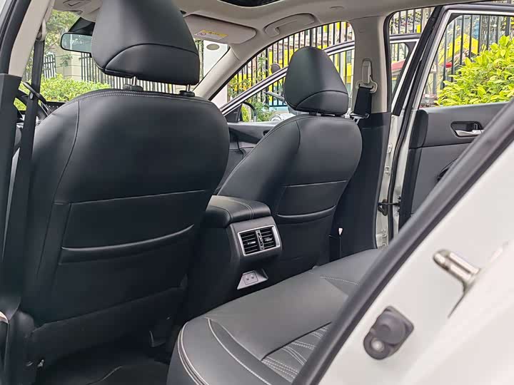 Фото 7 - Nissan Teana