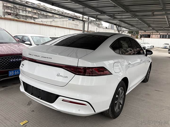 Фото 9 - BYD Qin Plus