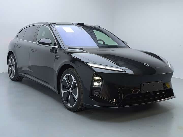 Фото 6 - Nio ET5T